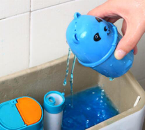 （圖：潔廁劑展示圖）