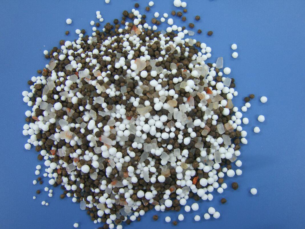 （圖：肥料展示圖）